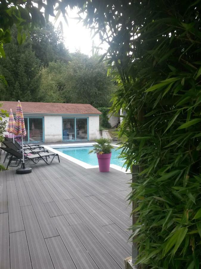 Les Imperiales Bed and Breakfast Boursault Exteriör bild