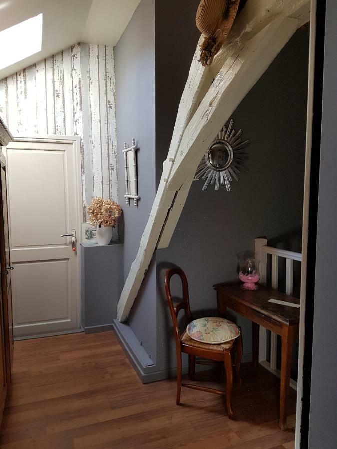 Les Imperiales Bed and Breakfast Boursault Exteriör bild